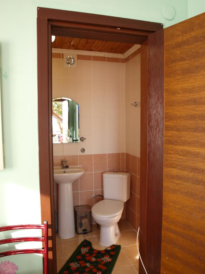 Эко-Отель Гагра Gagra Exterior foto